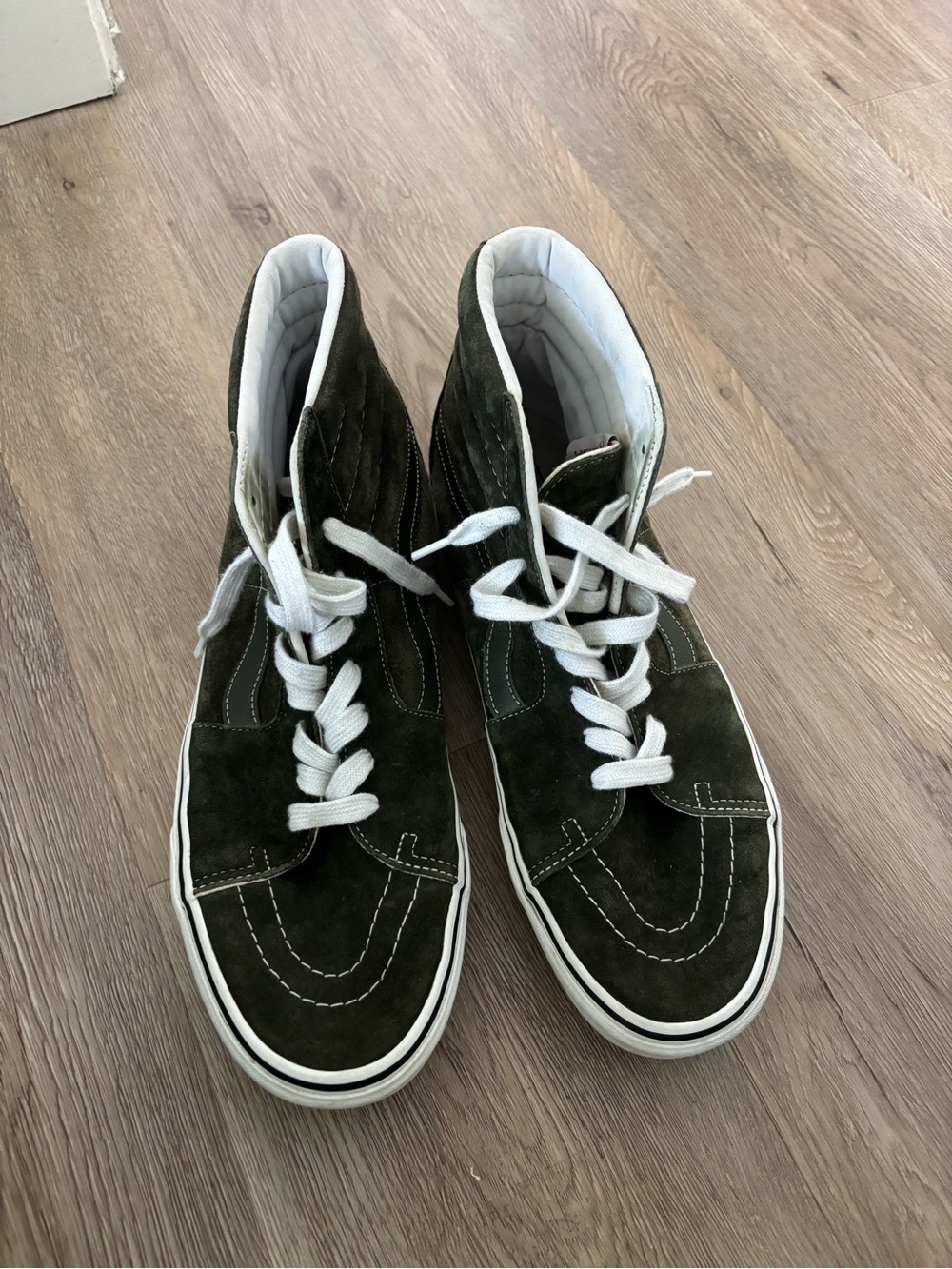 Vans Sk8-Hi Forest Green Pig Suede Heiq Eco Dry Water Repellant - Picture 3 of 3